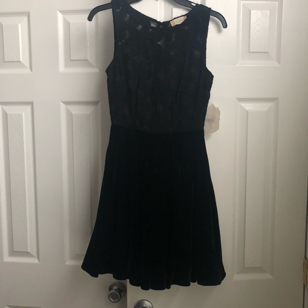Altar’d State Velvet and Floral Lace Formal Dress